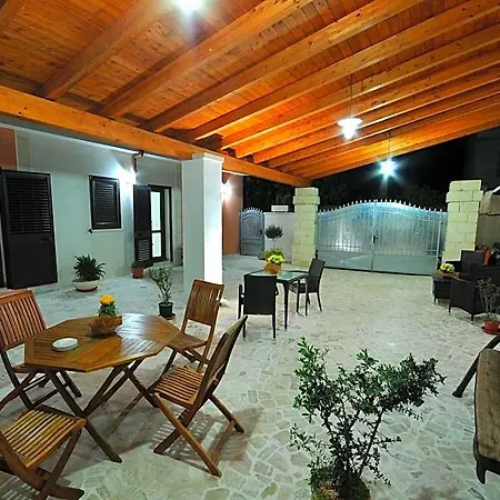 Oda ve Kahvaltı Il Calesse